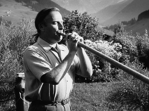 Yehudi Menuhin: The Swiss Years