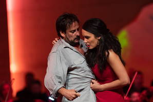 Georges Bizet - Carmen Zoom: Georges Bizet - Carmen