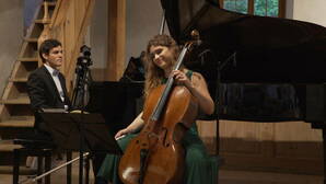 Julia Hagen Zoom: Julia Hagen