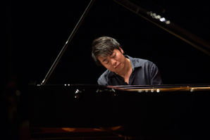 Best of Gstaad Menuhin Festival 2016 «Musique & Famille» Zoom: Best of Gstaad Menuhin Festival 2016 «Musique & Famille»