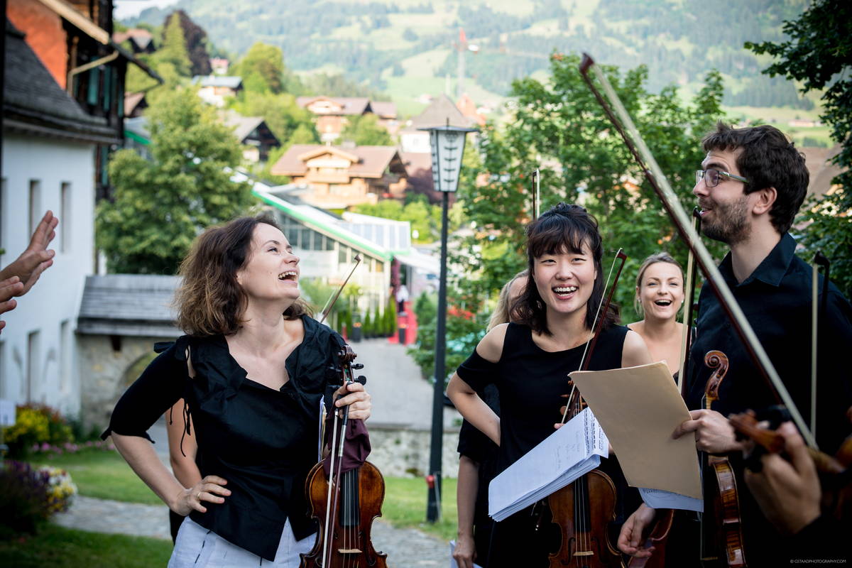 Patricia Kopatchinskaja und Camerata Bern II @ Raphael Faux