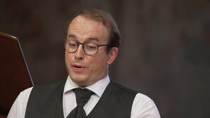 Daniel Behle Zoom: Daniel Behle