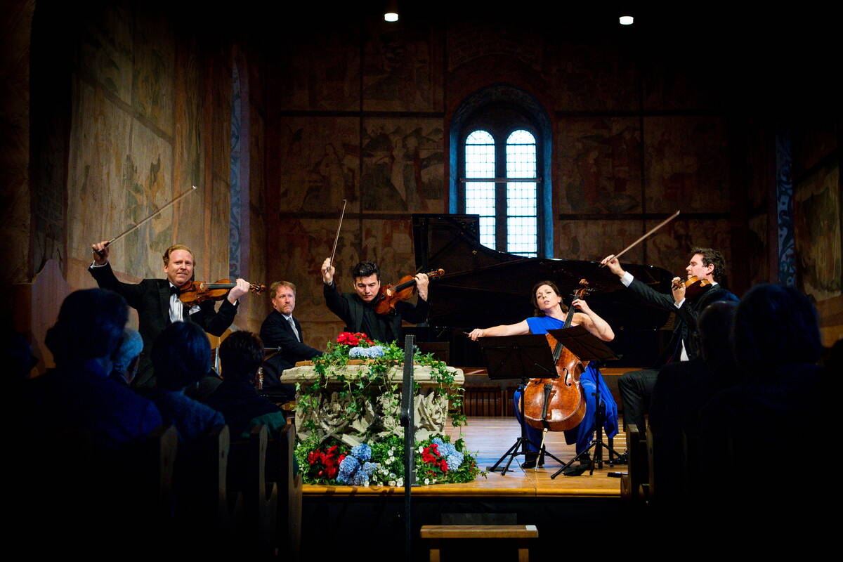 Daniel Hope, Ikki Opitz, Adrien La Marca, Josephine Knight, Simon Crawford-Phillips Daniel Hope, Ikki Opitz, Adrien La Marca, Josephine Knight, Simon Crawford-Phillips