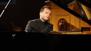 Francesco Piemontesi © Christina Ruloff Zoom: Francesco Piemontesi © Christina Ruloff