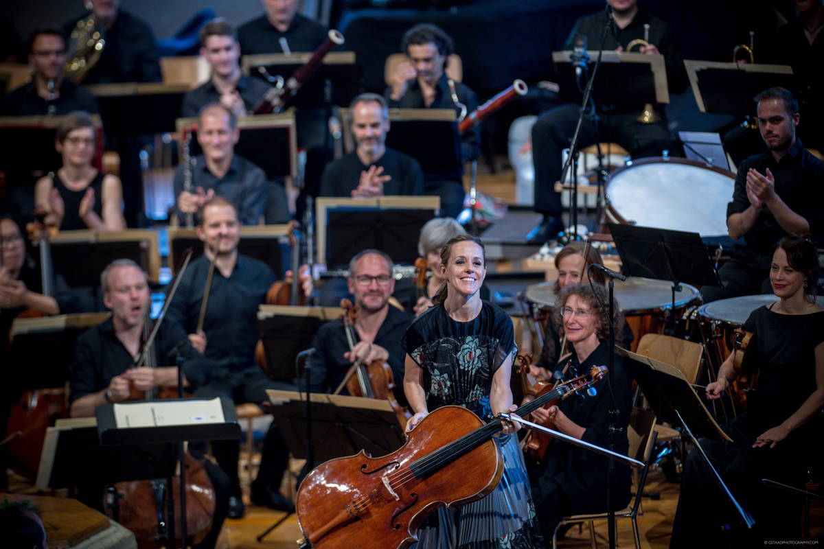 Sol Gabetta | Kammerorchester Basel ©Raphaël Faux