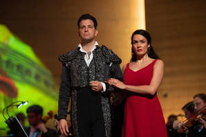 carmenrfx_7041.jpg Zoom: carmenrfx_7041.jpg