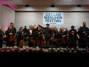 b0004169.jpg Zoom: b0004169.jpg