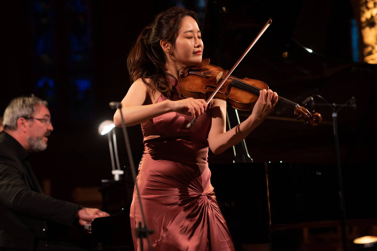 Bomsori Kim, Thomas Hoppe