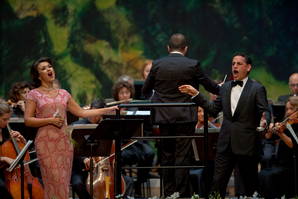 raphael_faux_peretyatko-_florez_6759.jpg Zoom: raphael_faux_peretyatko-_florez_6759.jpg