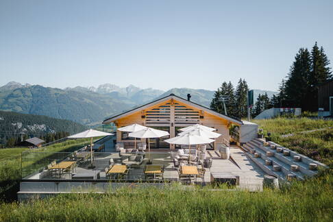 Transformation on Egglli Planets by Night